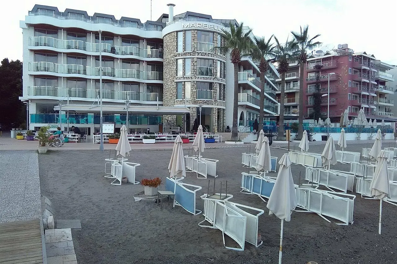 Marbella Hotel 말마리스